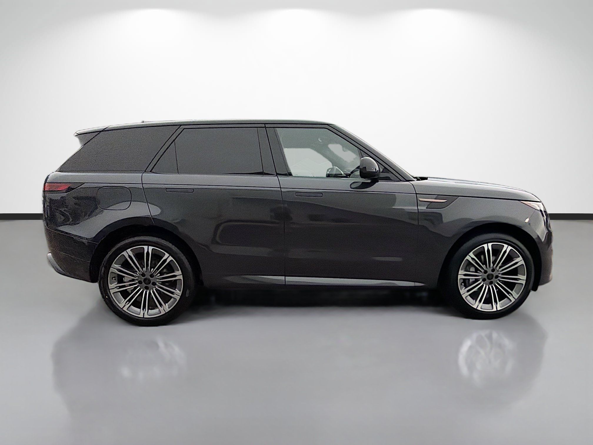 New 2026 Land Rover Range Rover Sport Dynamic SE AWD/4WD image 6