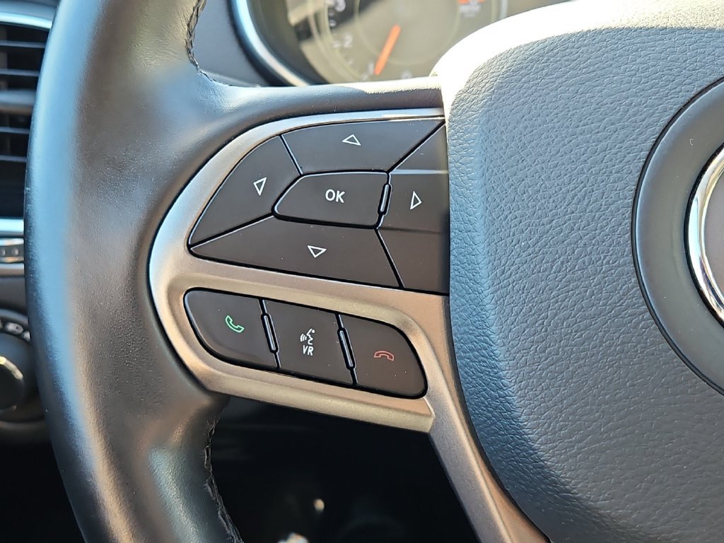 Used 2019 Jeep Cherokee Limited AWD/4WD image 26