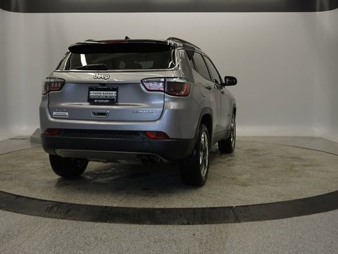 Certified 2018 Jeep Compass Limited image 8