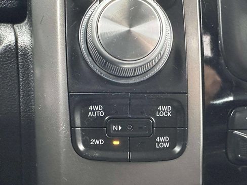 Used 2014 RAM 1500 Sport w/ Sport Premium Group image 29