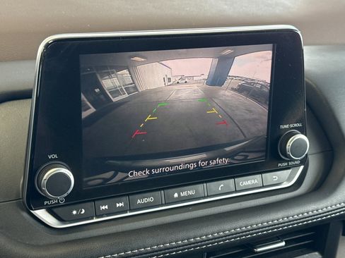 Certified 2023 Nissan Rogue SV AWD/4WD image 19