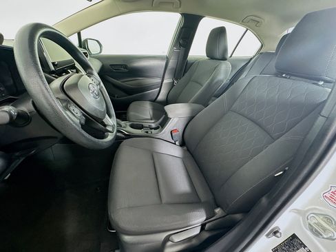 Used 2024 Toyota Corolla LE image 13