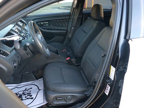 Used 2019 Ford Taurus Police Interceptor AWD image 9