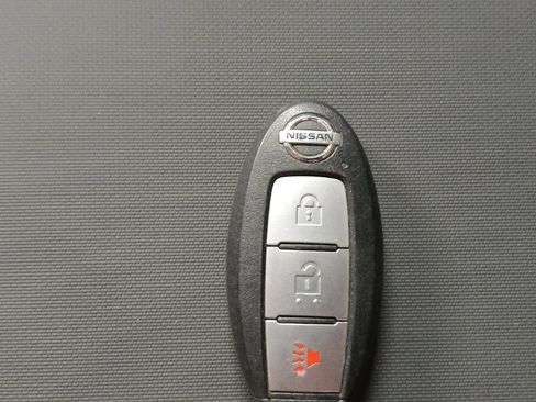 Used 2021 Nissan Titan S w/ S Utility Package AWD/4WD image 32