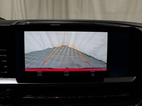 Used 2022 Chevrolet Silverado 1500 RST image 21