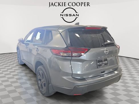 New 2026 Nissan Rogue SV w/ Cold Weather Package image 7