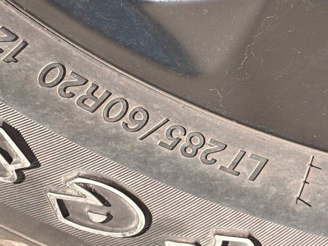 Used 2025 RAM 2500 Big Horn AWD/4WD image 12