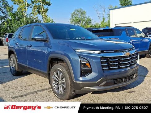 New 2026 Chevrolet Equinox LT w/ Convenience Package II image 2