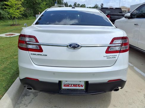 Used 2013 Ford Taurus Limited FWD image 3