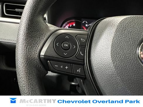 Used 2025 Toyota RAV4 LE AWD/4WD image 14