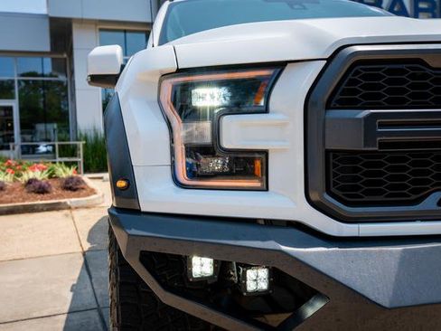 Used 2017 Ford F150 Raptor w/ Equipment Group 802A Luxury AWD/4WD image 22