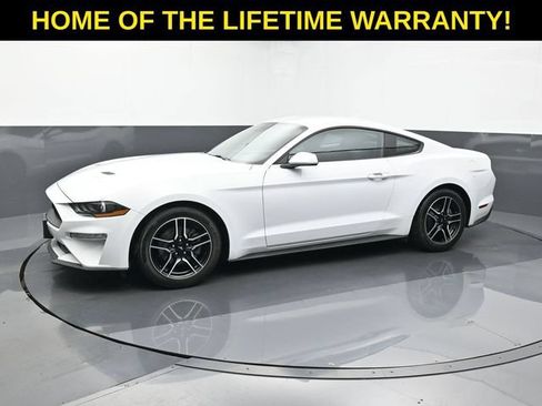Used 2023 Ford Mustang Coupe RWD image 3