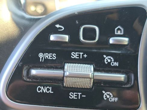 Used 2020 Mercedes-Benz C 300 4MATIC Sedan image 35