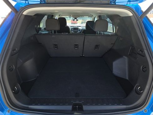 Used 2024 Chevrolet Equinox LT w/ LPO, Floor Liner Package image 15