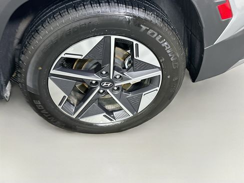 Used 2025 Hyundai Tucson SEL image 11