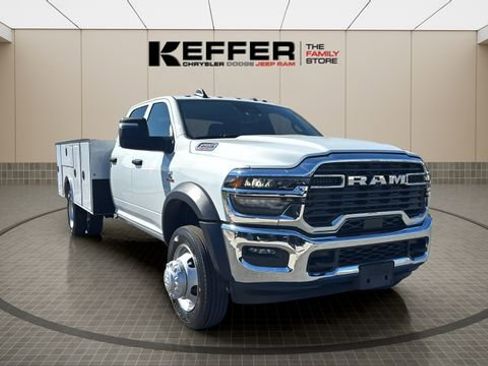 New 2026 RAM 5500 Tradesman w/ Chrome Appearance Group image 7