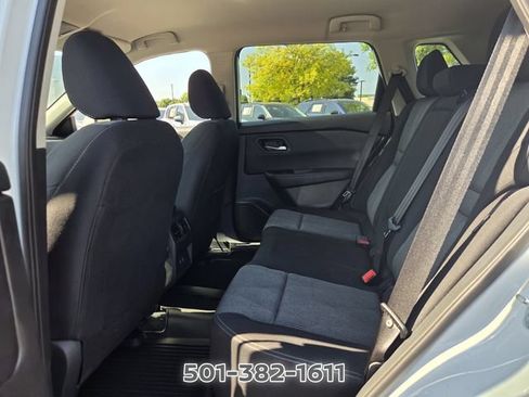 Certified 2026 Nissan Rogue SV FWD image 11