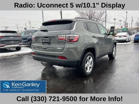 Used 2023 Jeep Compass Latitude image 8