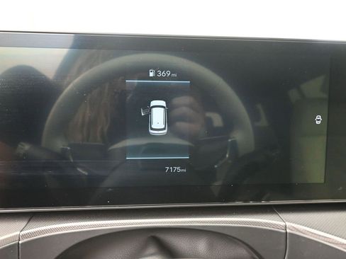 Used 2026 Hyundai Santa Fe SEL FWD image 27