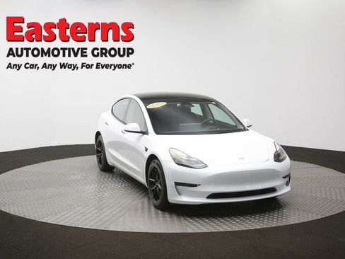 Used 2023 Tesla Model 3 Standard Range RWD image 47