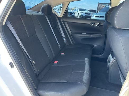 Used 2018 Nissan Sentra S image 11