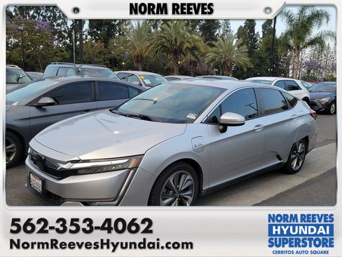Used 2018 Honda Clarity Plug-In Hybrid image 1