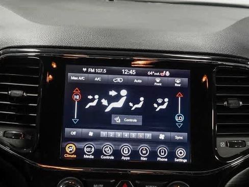 Used 2021 Jeep Grand Cherokee Laredo X image 14