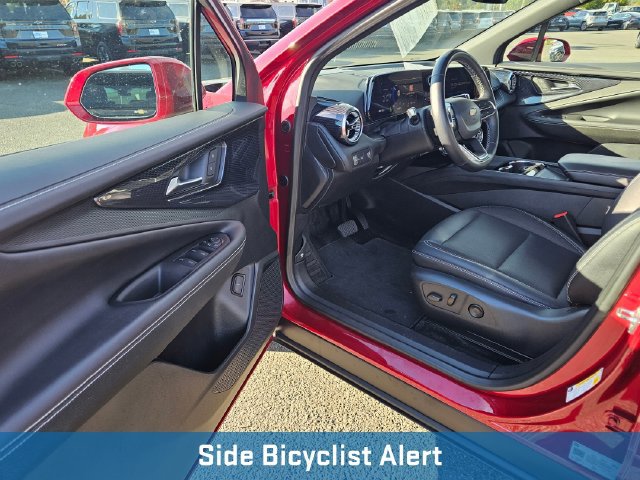 Used 2024 Chevrolet Blazer EV LT AWD/4WD image 20