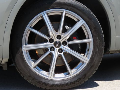 Used 2022 Audi SQ5 Premium Plus w/ Premium Plus Package AWD/4WD image 59