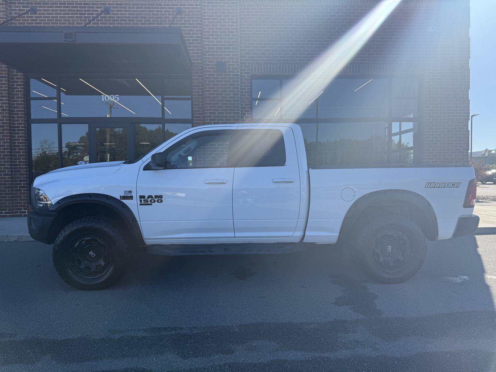 Used 2019 RAM 1500 Warlock AWD/4WD image 3