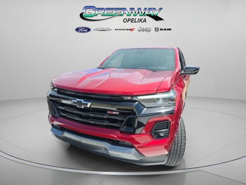 Used 2023 Chevrolet Colorado Z71 w/ Z71 Convenience Package 2 AWD/4WD image 9