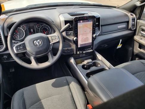 Used 2025 RAM 2500 Big Horn image 25