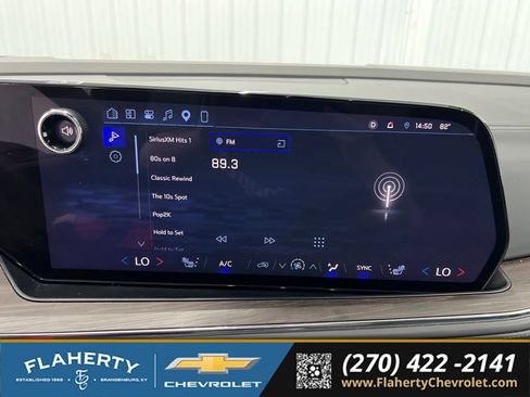 Used 2026 Chevrolet Suburban LT w/ Comfort Package AWD/4WD image 30