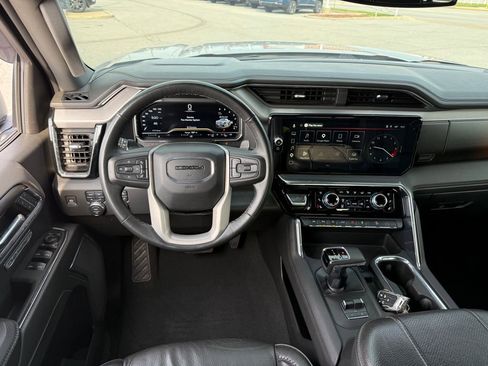 Used 2025 GMC Sierra 1500 Denali image 39