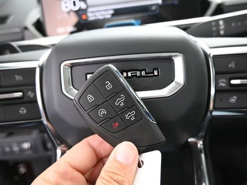 New 2025 GMC Sierra EV Denali image 34