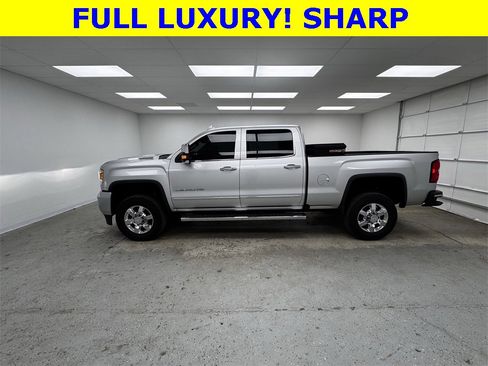 Used 2018 GMC Sierra 3500 Denali w/ Duramax Plus Package image 8