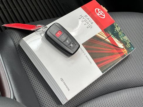 Used 2025 Toyota RAV4 Limited w/ Advanced Technology Package AWD/4WD image 12