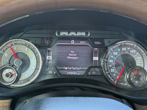 Used 2022 RAM 3500 Limited AWD/4WD image 23