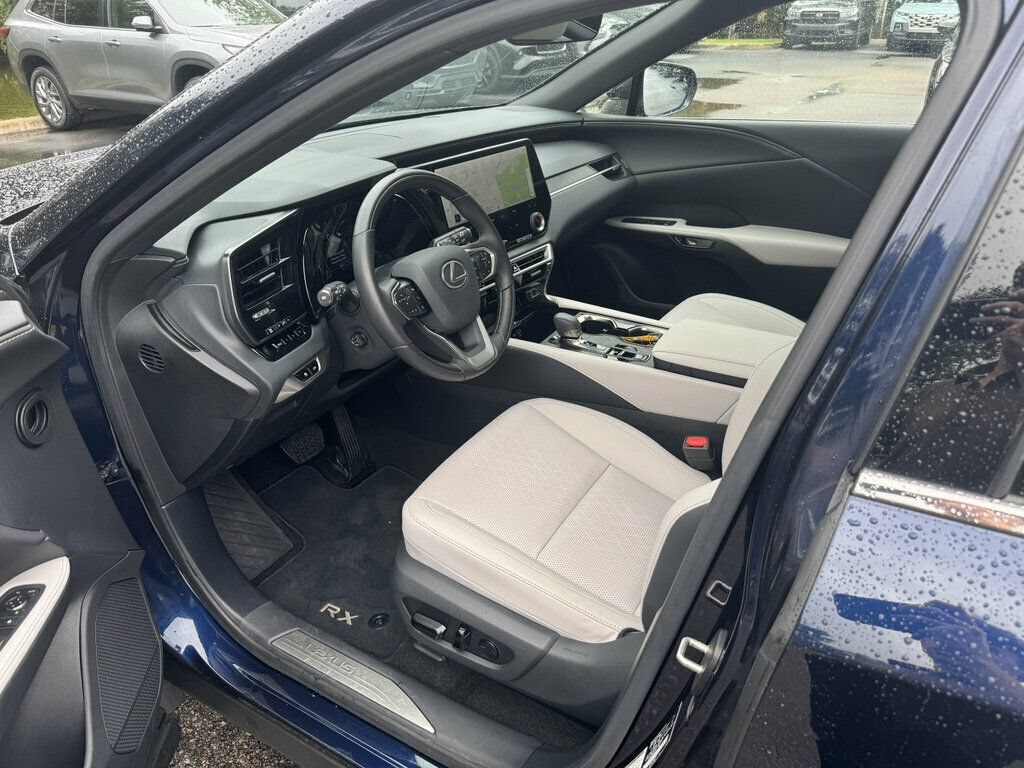 Used 2026 Lexus RX 350 Premium Plus w/ Accessory Package (Z1) FWD image 3