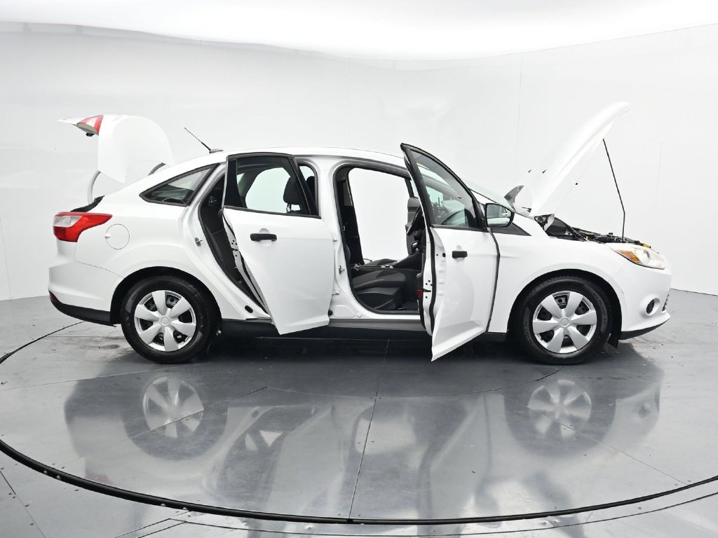 Used 2012 Ford Focus S FWD image 41