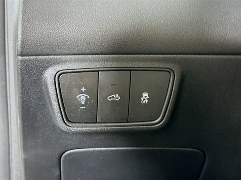 Certified 2022 Hyundai Santa Cruz SE w/ Cargo Package FWD image 18