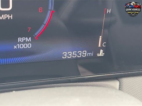 Used 2025 Chevrolet TrailBlazer LT AWD/4WD image 17