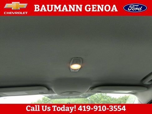 Used 2018 Ford Focus SE FWD image 15