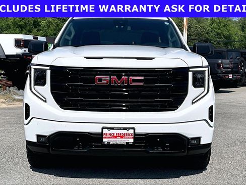 Used 2024 GMC Sierra 1500 Elevation AWD/4WD image 2