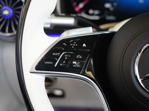 New 2026 Mercedes-Benz Maybach SL 680 image 21