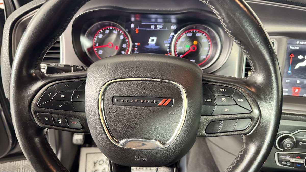 Used 2023 Dodge Charger SXT RWD image 15