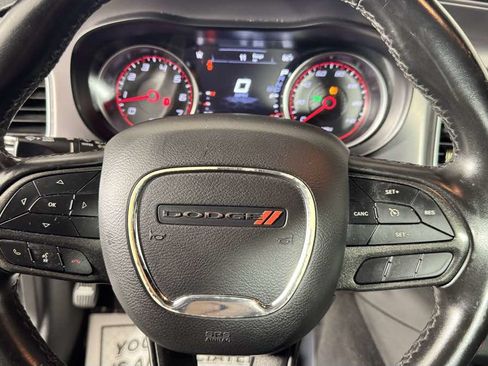 Used 2023 Dodge Charger SXT RWD image 15