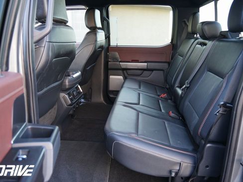 Used 2022 Ford F150 Lariat image 36