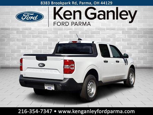 New 2025 Ford Maverick XL FWD image 5