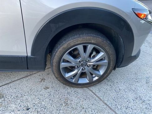 Used 2022 MAZDA CX-30 AWD 2.5 S w/ Premium Package image 18